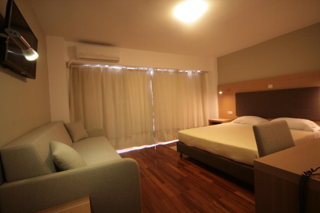 Liberty Hotel Ретимно Экстерьер фото